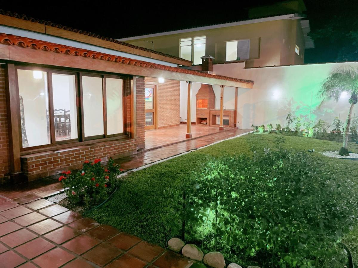 Beach House Unidade 2 - Casas De Praia Guaruja 50 Metros Do Mar Екстериор снимка