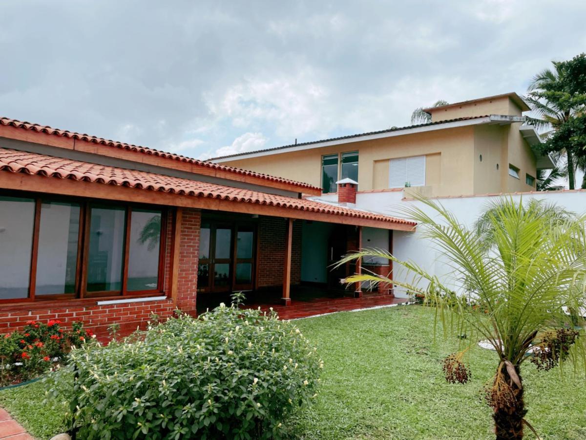 Beach House Unidade 2 - Casas De Praia Guaruja 50 Metros Do Mar Екстериор снимка